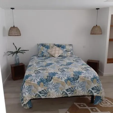 Des 3 Pics Dans Les Hautes-pyrenees *