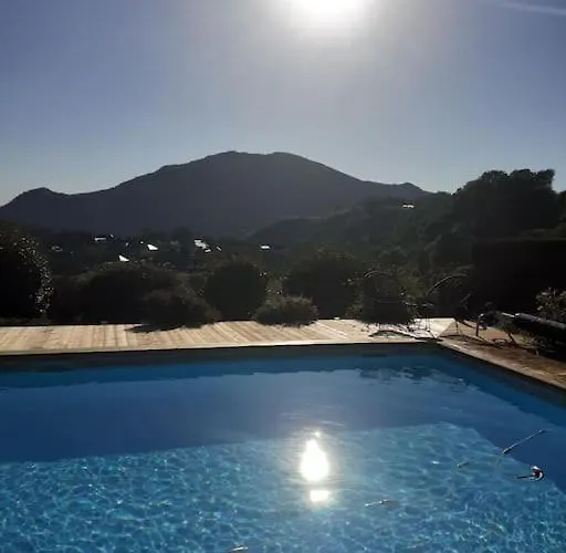 Vakantiehuis Des 3 Pics Dans Les Hautes-pyrenees *