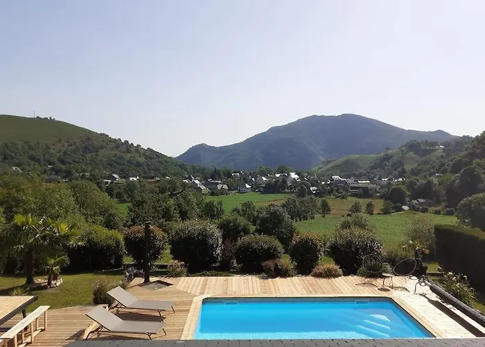 Vakantiehuis Des 3 Pics Dans Les Hautes-pyrenees Segus